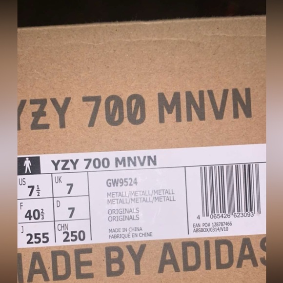 adidas Yeezy Boost 700 MNVN - Picture 8 of 8